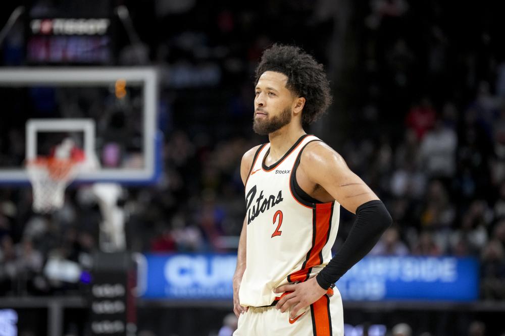 舆论重心回 舆论重心回